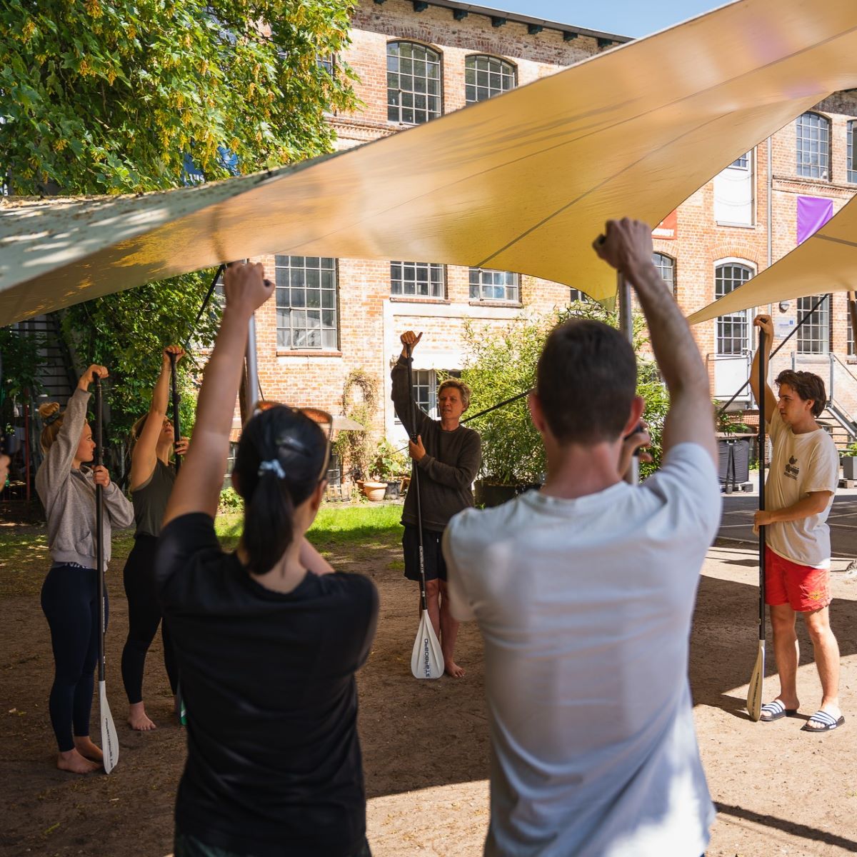 Stand Up Paddling im Goldbekhaus