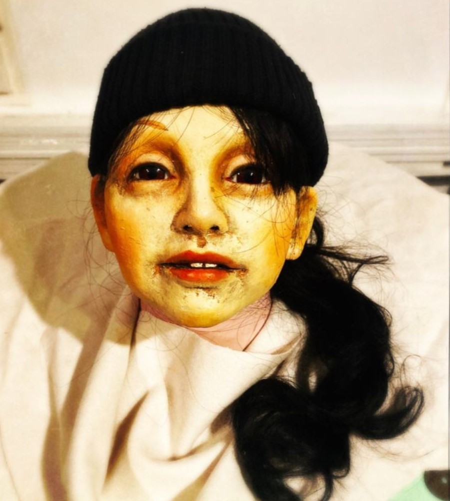 Susi Claus: «Wenn Alles auseinander fällt» & «Einer von Euch sein»