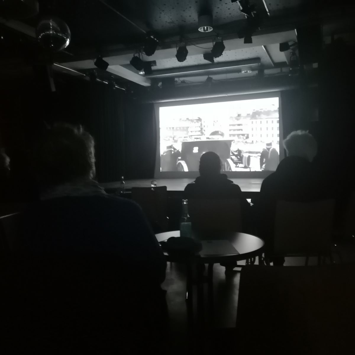 Im Kreis gedacht: Circ Cinema