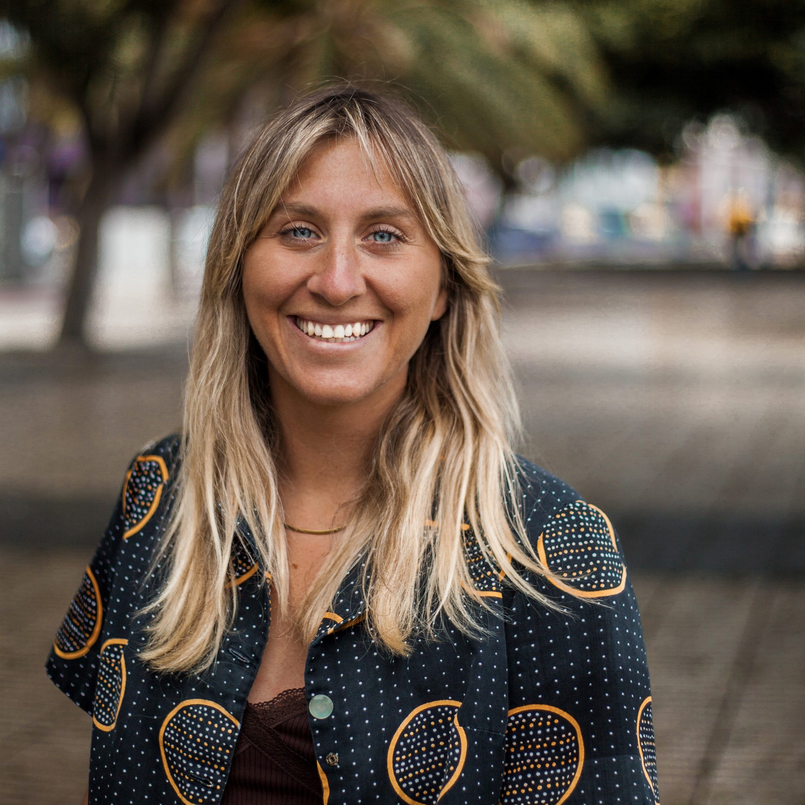 Vom Abenteuer des Ankommens - 40.000 Kilometer ohne Flugzeug über Wüsten, Berge und Ozeane - zu uns selbst